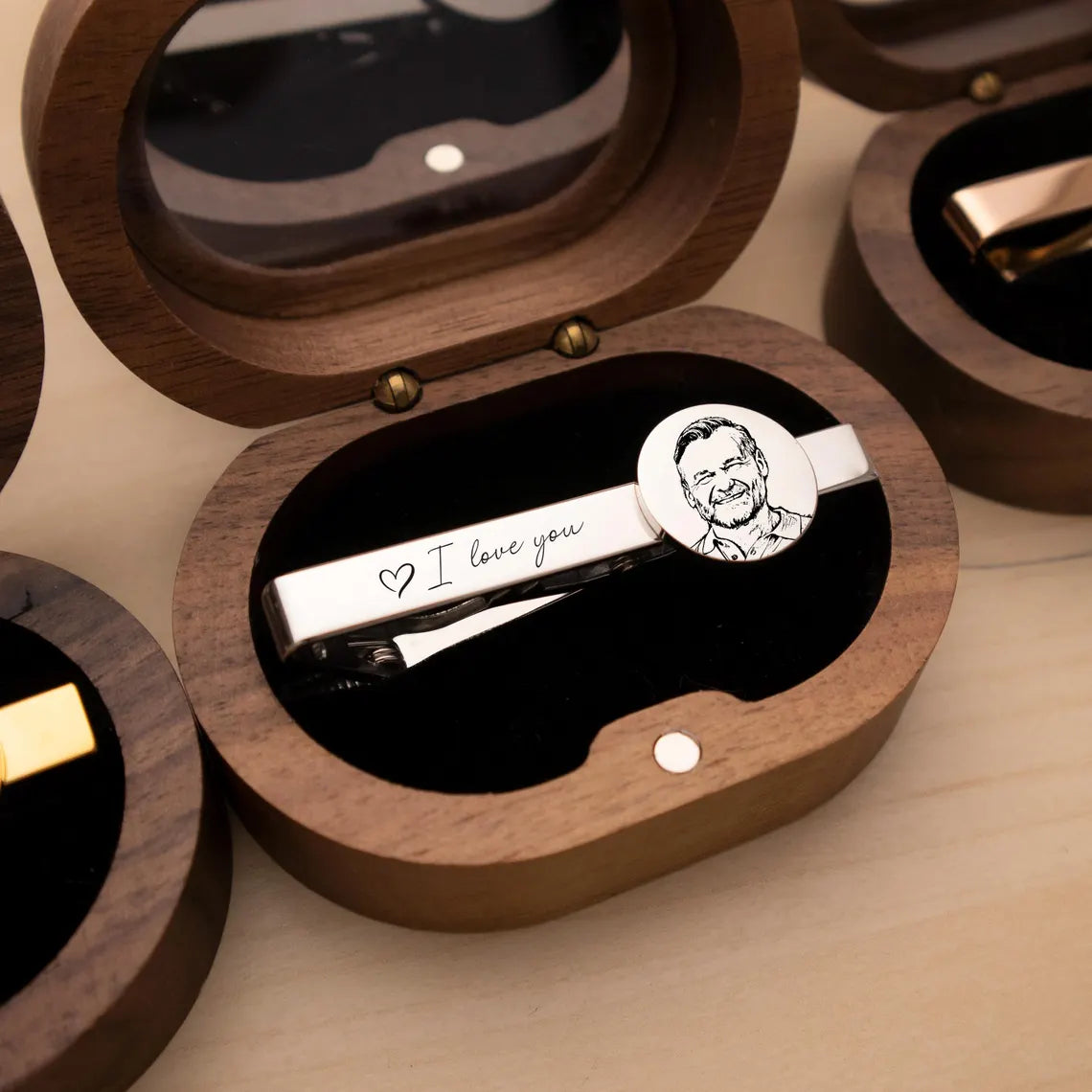 Custom Engraved Photo Round Disc Tie Clip