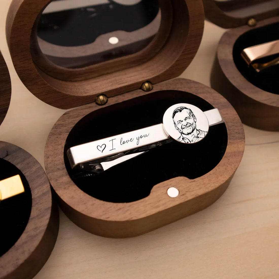 Custom Engraved Photo Round Disc Tie Clip
