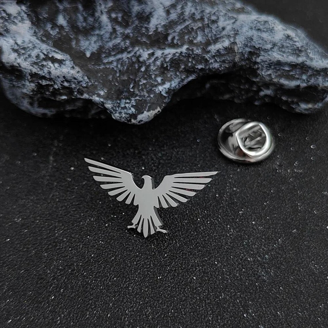 Eagle Shape Brooch Pin for Men Women